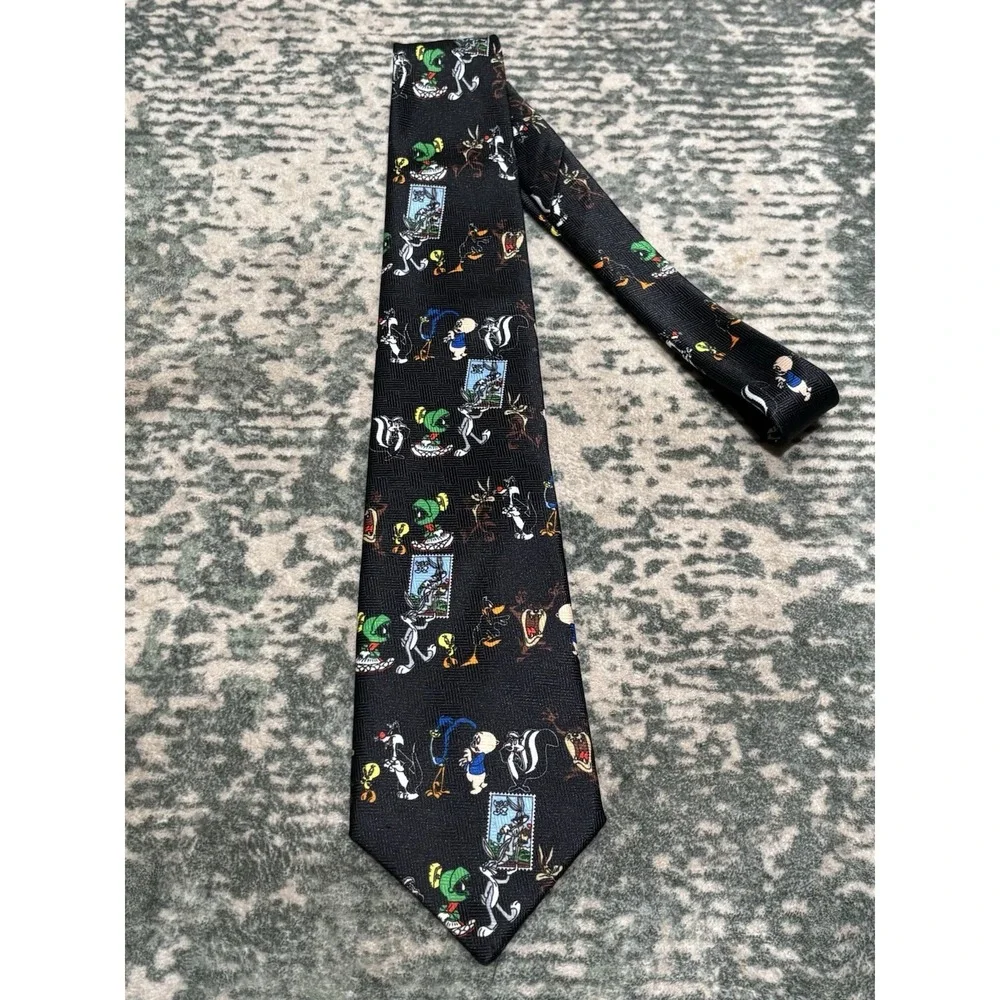 Vintage 1997 Looney Tunes Stamp Collection Warner Bros Neck Tie